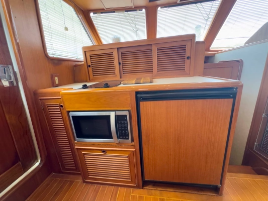 1997 Offshore Yachts 48