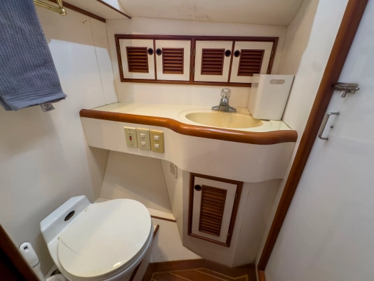 1997 Offshore Yachts 48