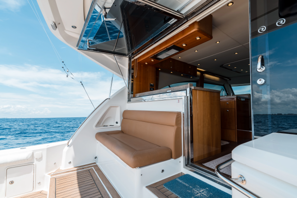 Island Moon 53ft Riviera Yacht For Sale