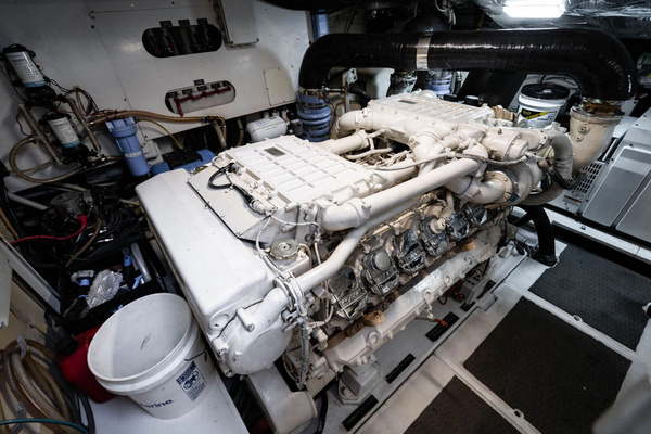 IT S ALL GOOD 2 62ft Pershing Yacht For Sale