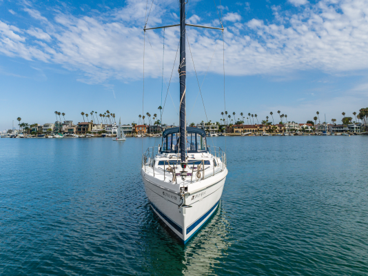 Jolly Roger 45ft Hunter Yacht For Sale