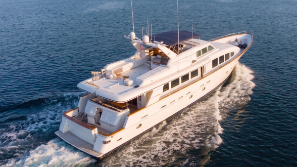 Noya Hill 114ft Crescent Yacht For Sale
