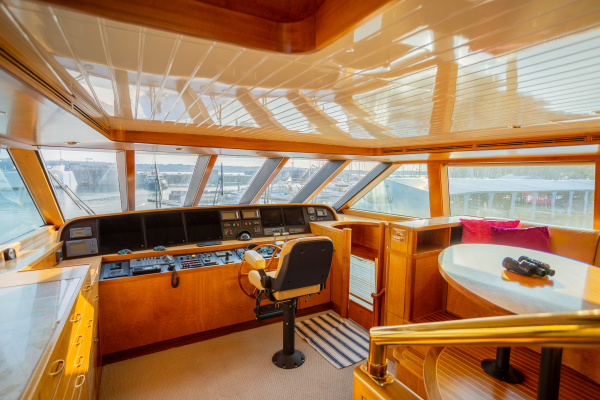 Noya Hill 114ft Crescent Yacht For Sale