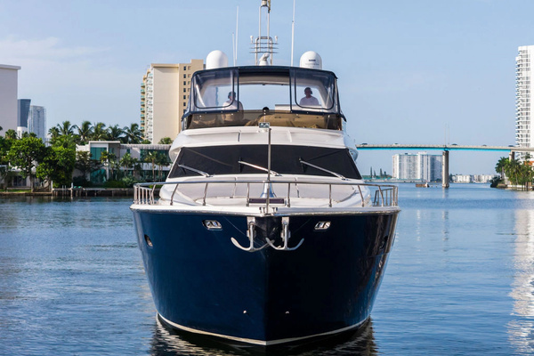 2006 Ferretti Yachts 83