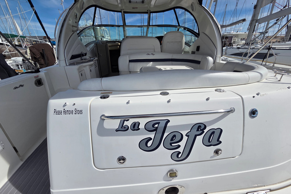 La Jefa 40ft Sea Ray Yacht For Sale