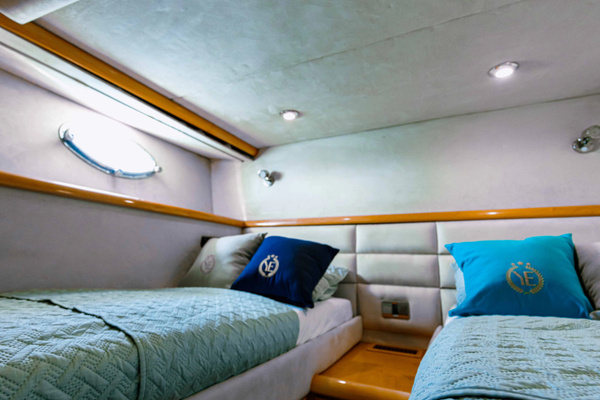 Photo of the 2003 Sunseeker Manhattan 56 "LA MORE"