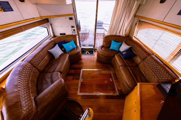 LA MORE 56ft Sunseeker Yacht For Sale