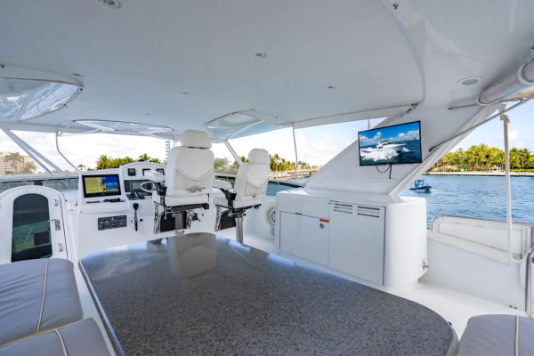 LADY BELLA 64ft Hatteras Yacht For Sale