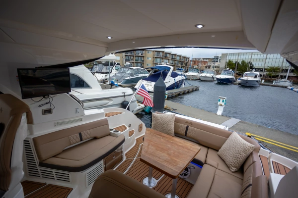 2018 Sea Ray 35