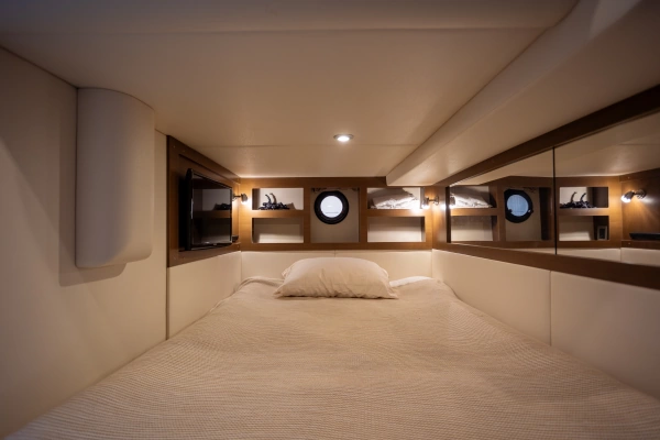 2018 Sea Ray 35