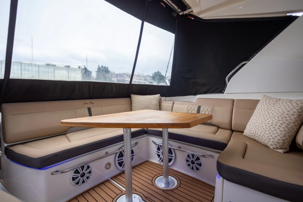 2018 Sea Ray 35