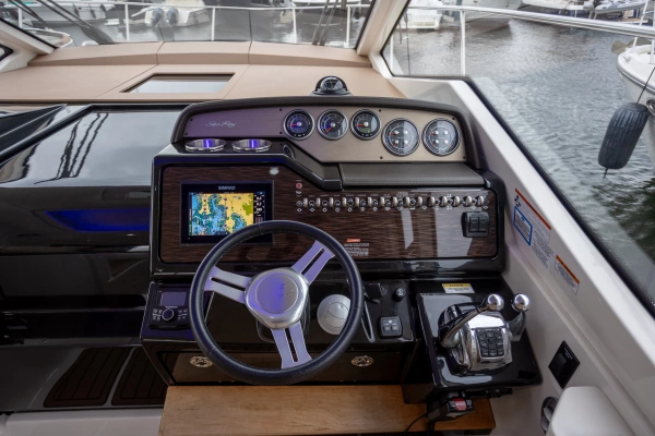 2018 Sea Ray 35