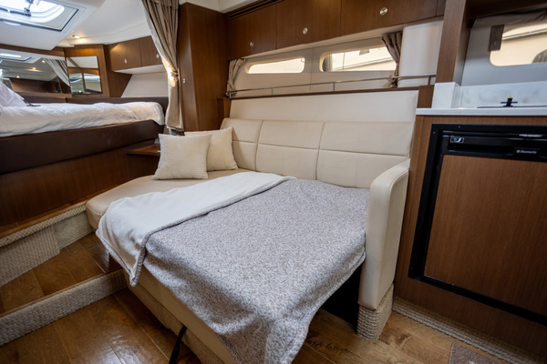 2018 Sea Ray 35