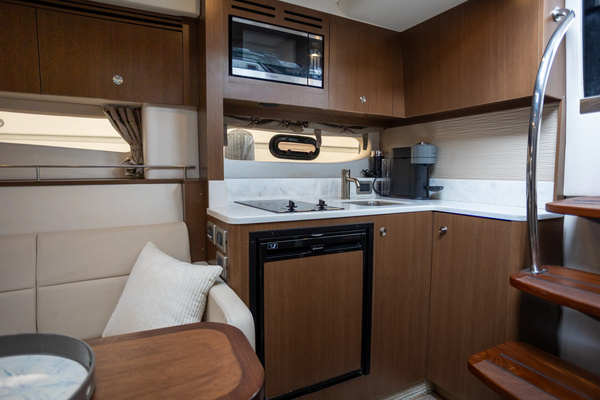 2018 Sea Ray 35