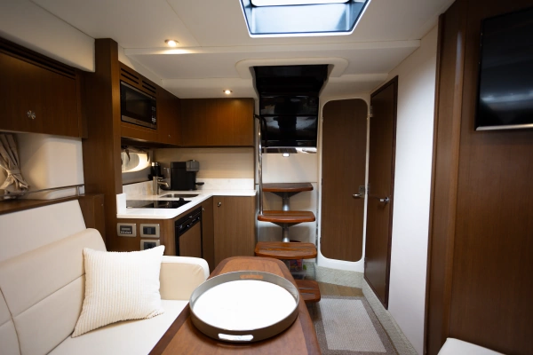 2018 Sea Ray 35