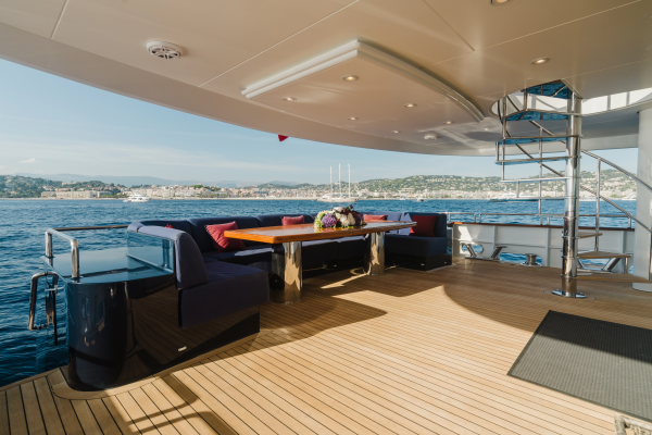 2001Heesen Yachts 130 ft 40M   LADY LUCY