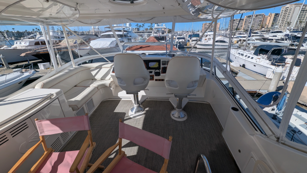 Lone Star 52ft Ovation Yacht For Sale