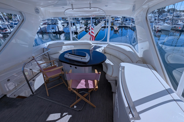 2010 Ovation 52