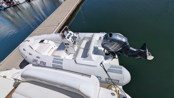 Lone Star 52ft Ovation Yacht For Sale