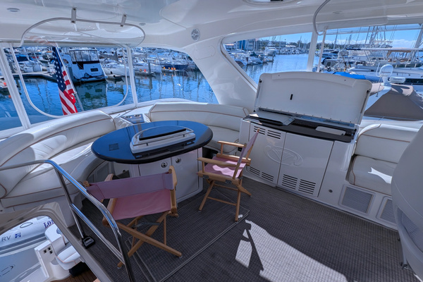 2010 Ovation 52