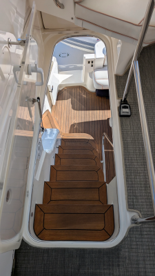Lone Star 52ft Ovation Yacht For Sale