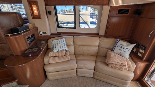 Lone Star 52ft Ovation Yacht For Sale