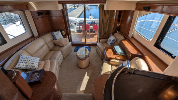 Lone Star 52ft Ovation Yacht For Sale