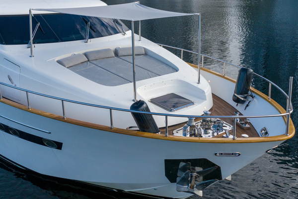 2005 Sanlorenzo 82