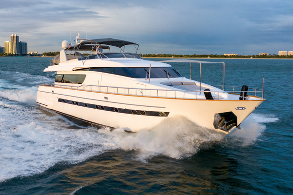 2005 Sanlorenzo 82