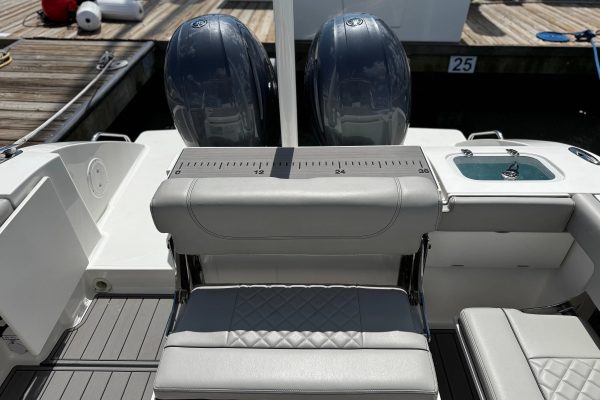 Luna Sea 26ft Pursuit Yacht For Sale