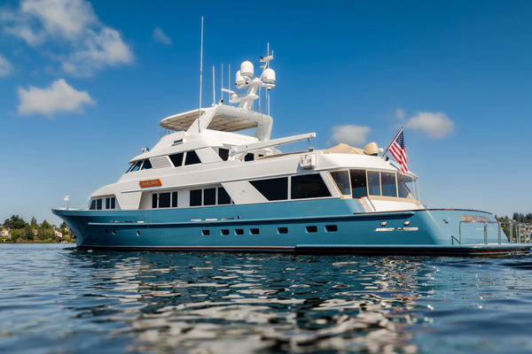 Photo of the 1989 Delta Marine Flybridge Motoryacht "Marlinda"