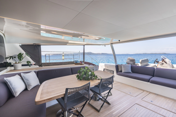 Marooned 67ft Lagoon Yacht For Sale
