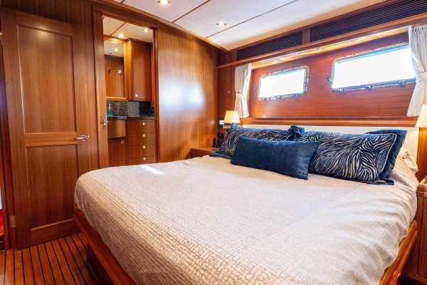 2022 Nordhavn 63