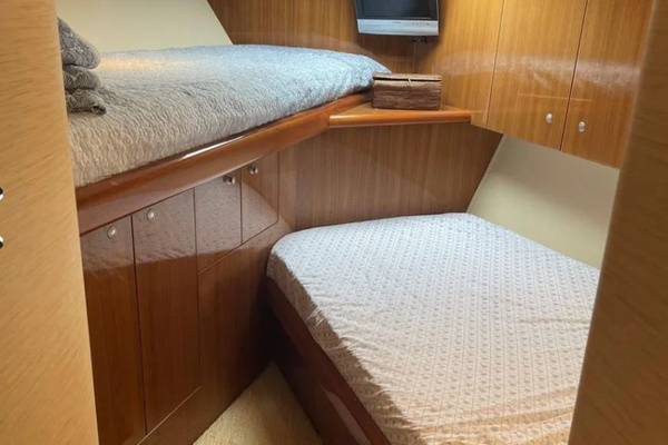 2008 Viking 54