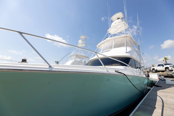 2008 Viking 54