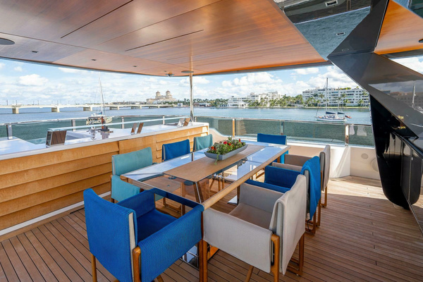 2017 Mangusta 138