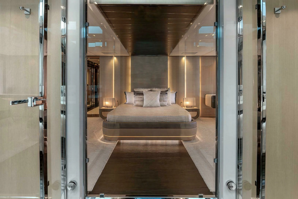 2017 Mangusta 138