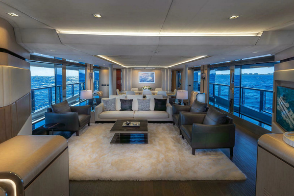 2017 Mangusta 138