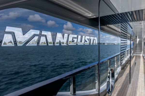 2017 Mangusta 138