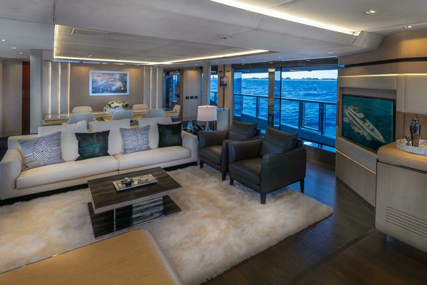 2017 Mangusta 138