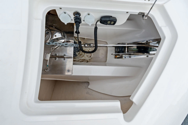 NINIPOP 42ft Pursuit Yacht For Sale