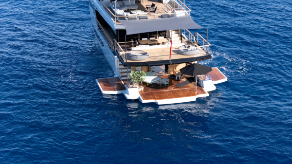 NUMARINE 30XP 101ft Numarine Yacht For Sale