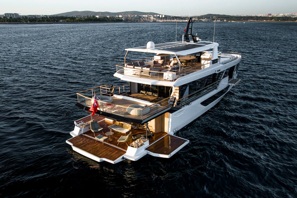2026Numarine 101 ft 30XP   NUMARINE 30XP