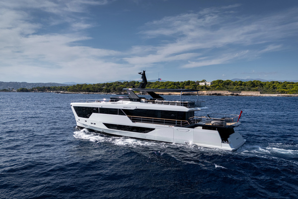 2026Numarine 101 ft 30XP   NUMARINE 30XP