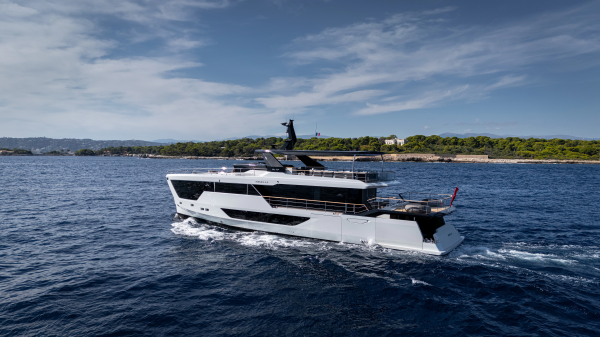 NUMARINE 30XP 101ft Numarine Yacht For Sale