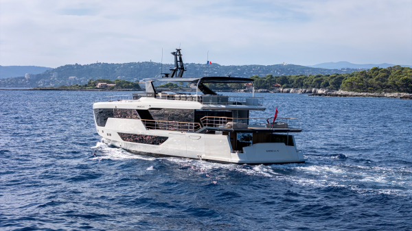 NUMARINE 30XP 101ft Numarine Yacht For Sale