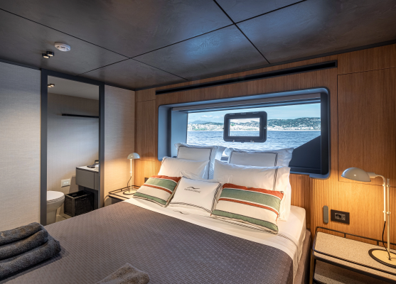 NUMARINE 30XP 101ft Numarine Yacht For Sale