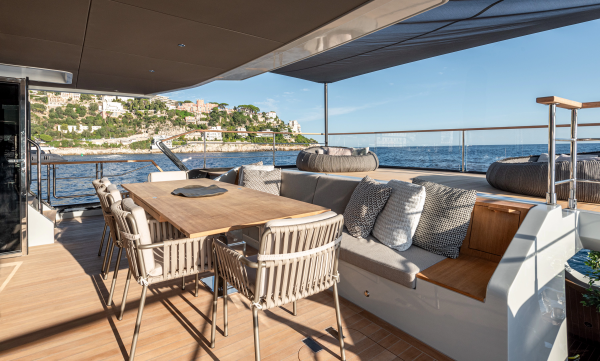 NUMARINE 30XP 101ft Numarine Yacht For Sale