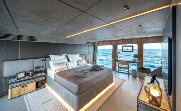 NUMARINE 30XP 101ft Numarine Yacht For Sale