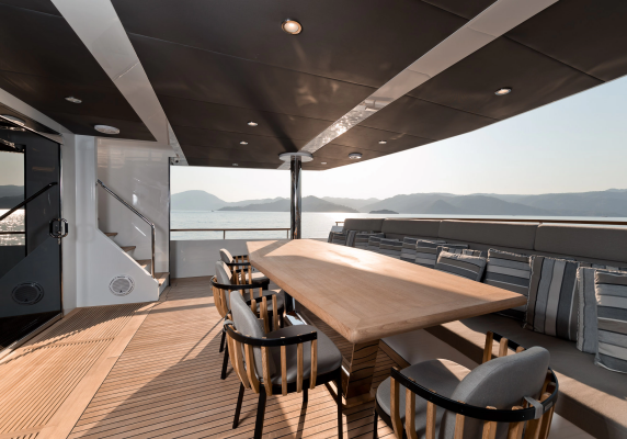 NUMARINE 32XP 105ft Numarine Yacht For Sale